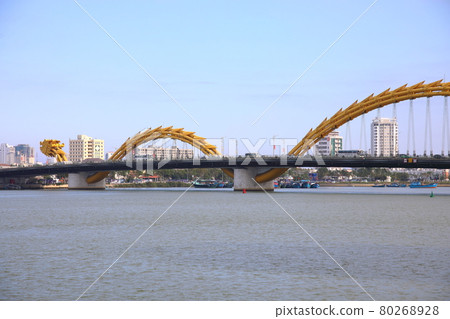 Dragon Bridge (Da Nang, Vietnam) 80268928