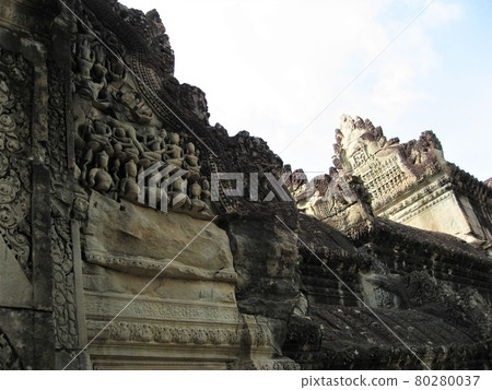 柬埔寨吳哥窟內。 80280037