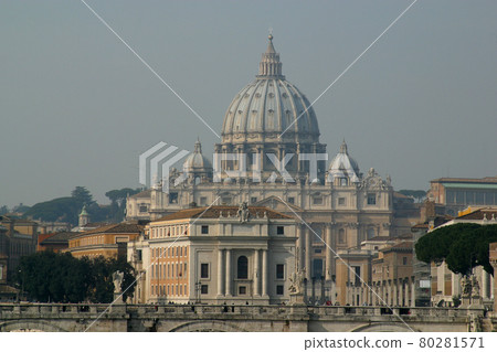 St. Peter's Basilica in Rome, Italy 80281571