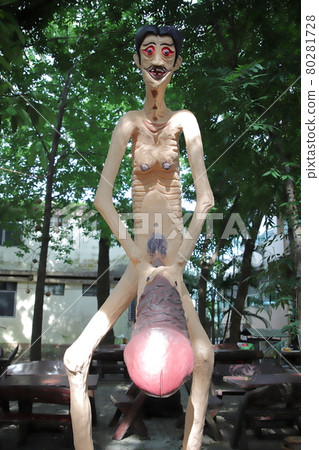 Wat Phu Dom Wat Phu Dom 80281728