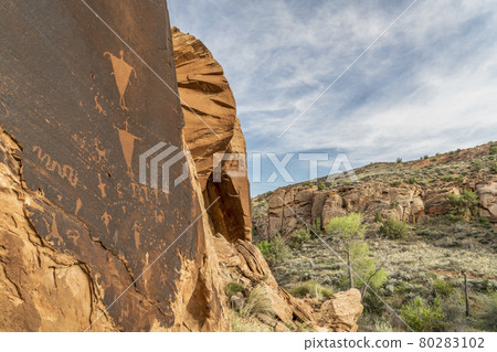 petroglyph sandstone panel 80283102