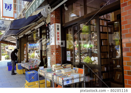 Kanda Jimbocho's old book store district Kanda Jimbocho's old book store district 80285116