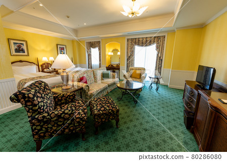 Hotel rooms 80286080