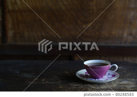 Tea to drink at an old folk house Tea to drink at an old folk house 80288583