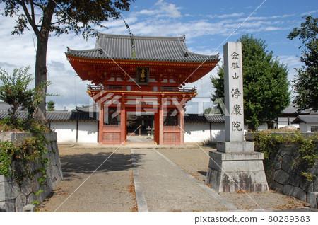 Jogonin Romon, Omihachiman City, Shiga Prefecture 80289383