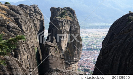Landscape of the ruins of Meteora, Greece 80289900