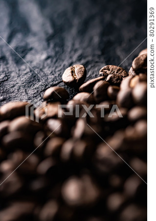 Coffee beans background, roasted signature bean with rich flavour, best morning drink and luxury blend Coffee beans background, roasted signature bean with rich flavour, best morning drink and luxury blend 80291369