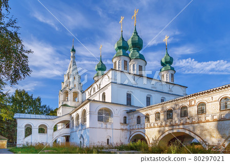 Michael the Archangel monastery, Veliky Ustyug, Russia Michael the Archangel monastery, Veliky Ustyug, Russia 80297021