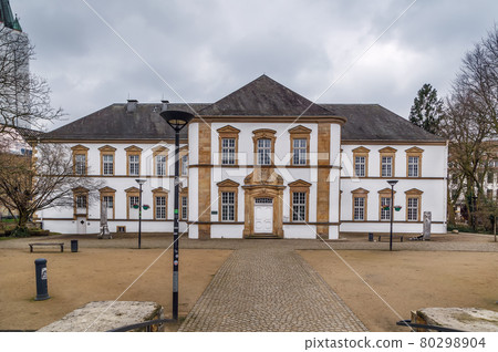 Library of Paderborn, Germany 80298904