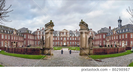 Nordkirchen palace, Germany Nordkirchen palace, Germany 80298987