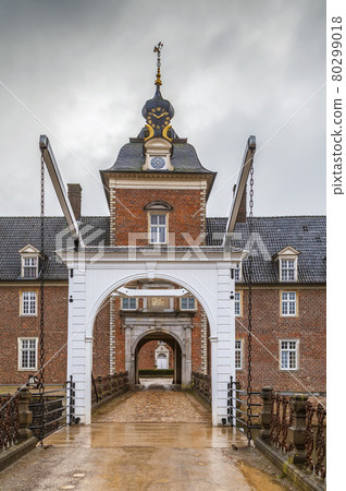 Water castle Anholt, Germany Water castle Anholt, Germany 80299018