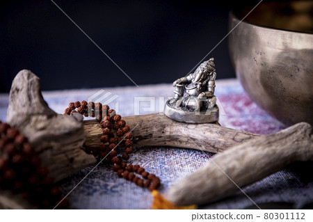 Ganesha and yoga meditation 80301112