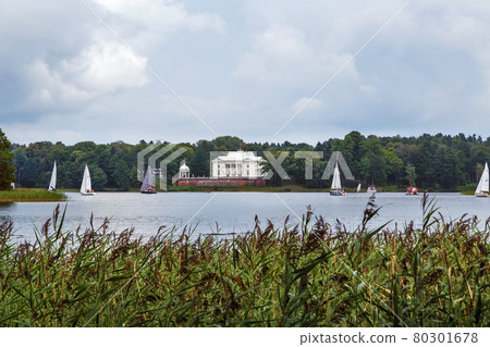 Galve lake, Trakai, Lithuania Galve lake, Trakai, Lithuania 80301678