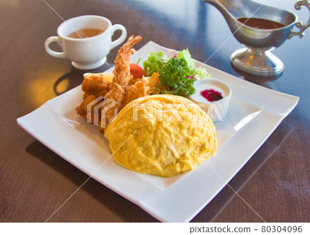 煎蛋飯 煎蛋飯 80304096