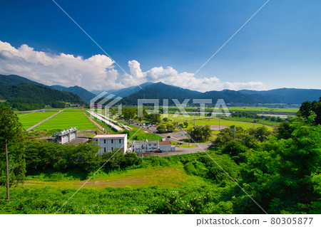 穿過中之口公園看到的相元橋 80305877