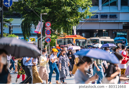 Under the fourth declaration of the Tokyo cityscape of Japan. Dreadful 1979 people. Olympics "madness", Shibuya is no longer peaceful ... = July 22 80311668