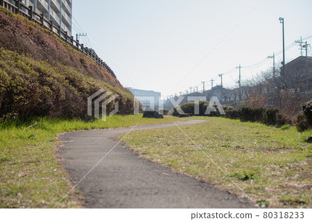 水與綠色長廊 / 埼玉縣川口市元鄉市 80318233