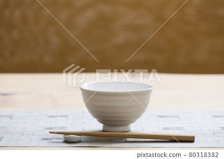 Served bowls, Japanese tableware, 80318382