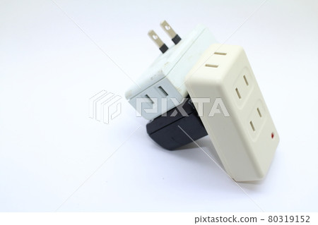 右側的電源板 右側的電源板 80319152