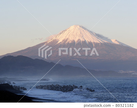 Mt. Fuji from Miho Matsubara Mt. Fuji from Miho Matsubara 80321182