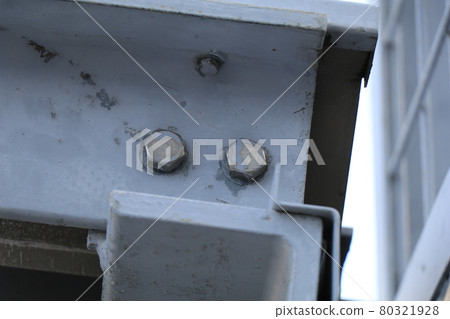 Screws, bolts, nuts that hold various iron columns, etc. 80321928