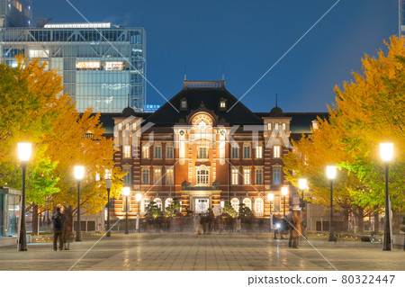 Ginko Namiki in Tokyo Marunouchi 80322447
