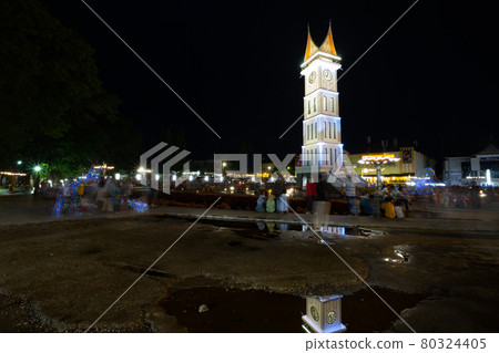 武吉丁宜的鐘樓 80324405