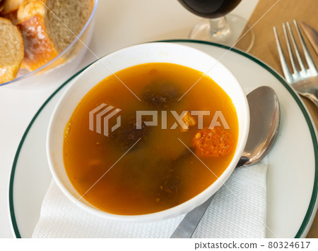 Stewed lentils with sausages, spanish Riojan lentils 80324617