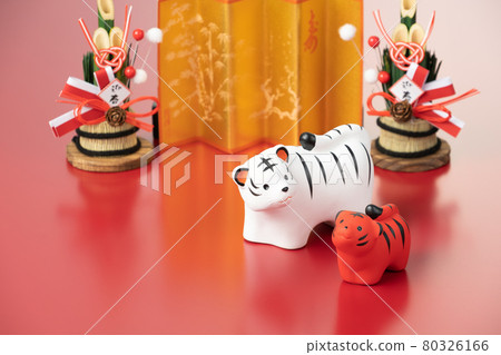 Zodiac figurine tiger 80326166