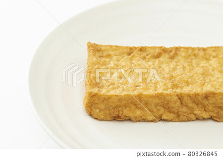 Atsuage white background Atsuage white background 80326845