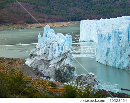 Close-up of glacier collapse at the tip of Perito Moreno in the Patagonia region of Argentina Close-up of glacier collapse at the tip of Perito Moreno in the Patagonia region of Argentina 80328464
