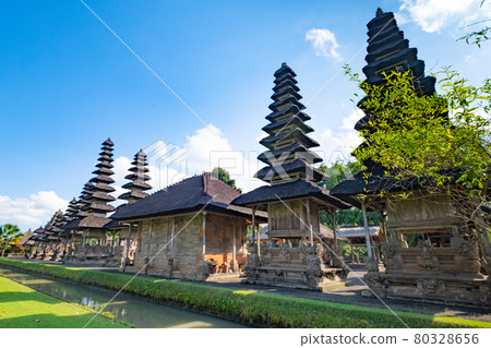 印度尼西亞巴厘島 Taman Ayun 寺的切割 80328656
