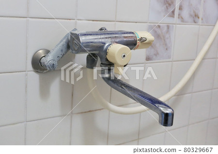 舊浴室淋浴龍頭 80329667