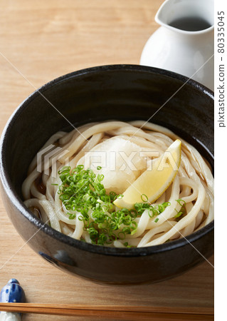 冷凍烏冬面和冷面 80335045