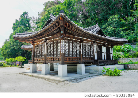 Korea Garden in Kanagawa Prefectural Mitsuike Park 80335084
