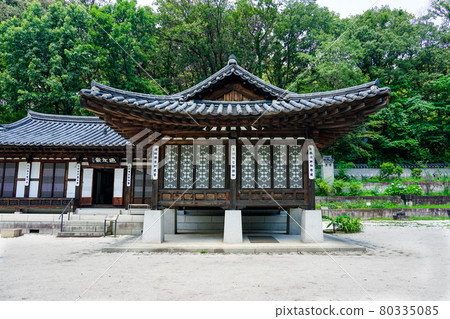 Korea Garden in Kanagawa Prefectural Mitsuike Park Korea Garden in Kanagawa Prefectural Mitsuike Park 80335085