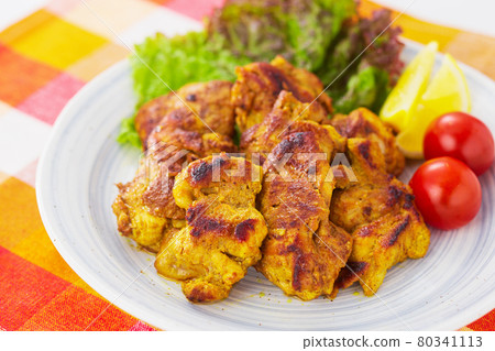 Tandoori chicken home time home rice swallowing Tandoori chicken home time home rice swallowing 80341113