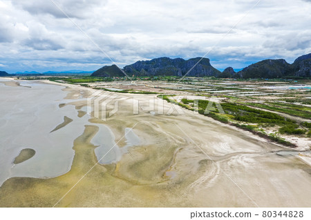Sam Phraya beach in Sam Roi Yot national park in Prachuap Khiri Khan, Thailand 80344828