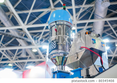 Automatic injection molding machine - dryer tank for drying plastic granules 80345408