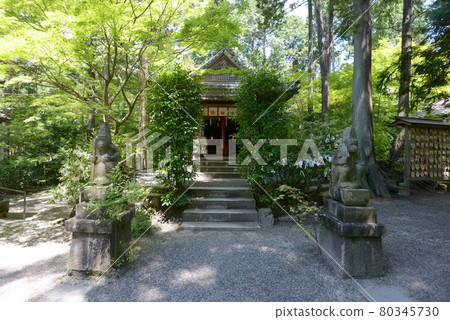 京都府宇治田原市猿丸神社石猴與海殿 京都府宇治田原市猿丸神社石猴與海殿 80345730