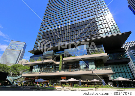 東京大手町的城市景觀東京火炬常盤橋塔 東京大手町的城市景觀東京火炬常盤橋塔 80347078
