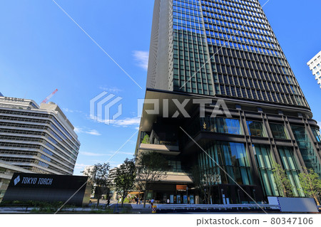 東京大手町的城市景觀東京火炬常盤橋塔 東京大手町的城市景觀東京火炬常盤橋塔 80347106