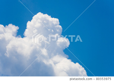 Cumulonimbus clouds in the deep blue summer sky 80353975