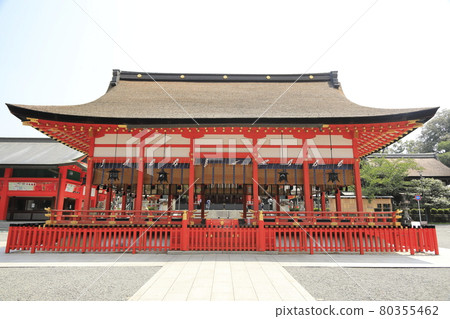 Fushimi Inari Taisha Shrine Outer Hall 80355462