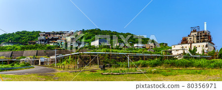 池島廢棄火力發電廠全景[長崎市] 80356971