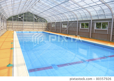 School pool School pool 80357926