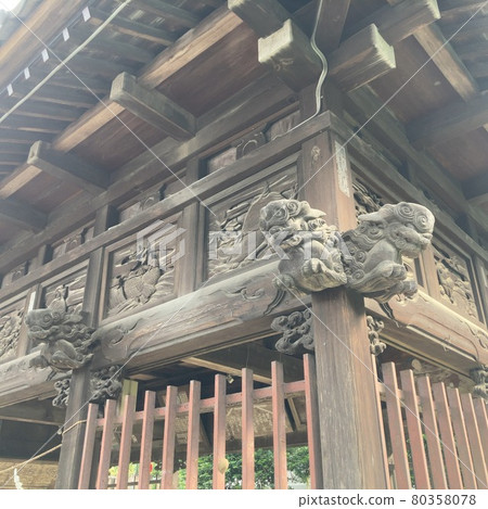 神社雕塑 80358078