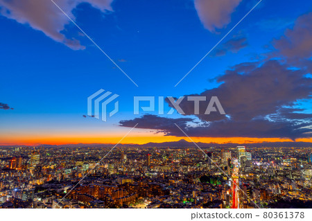 富士山和東京夜景 2020 澀谷 富士山和東京夜景 2020 澀谷 80361378