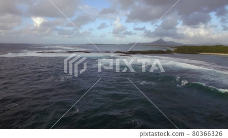 Aerial view of coast line of Mauritius Island 80366326