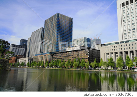 July Chiyoda 207 Hibiya Moat and Hibiya Dori 80367303